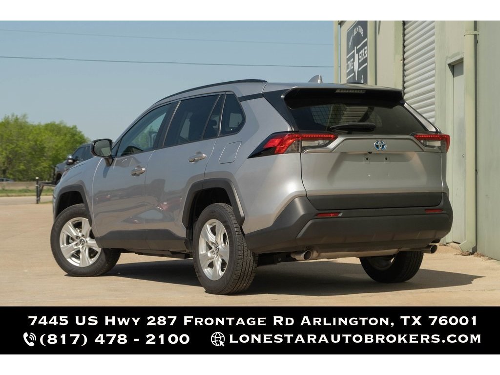 2021 Toyota RAV4 Hybrid LE photo 14