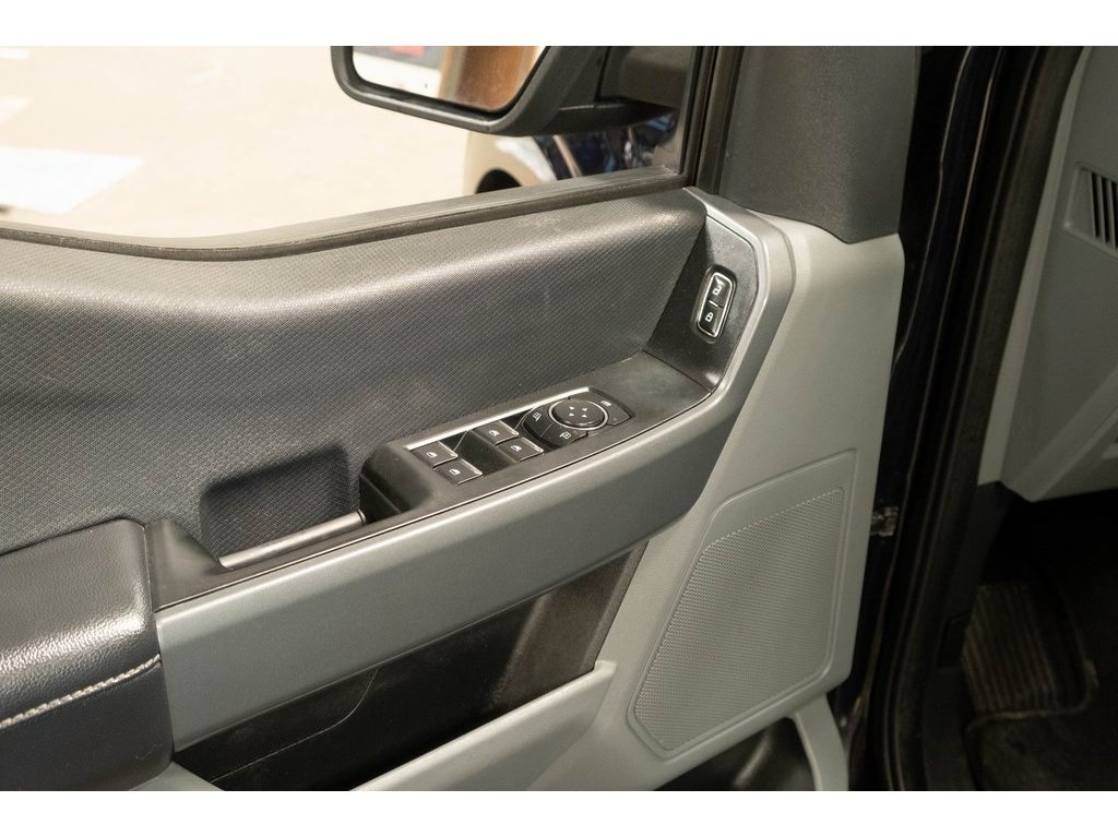 2021 Ford F-150 XLT photo 4