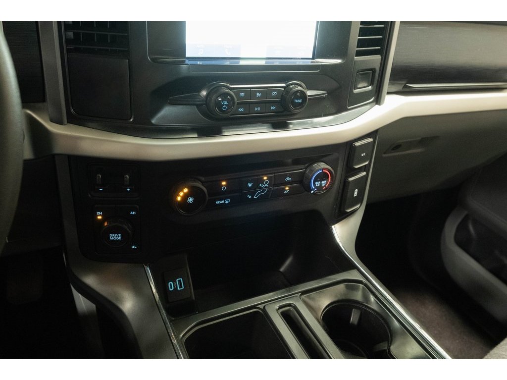 2021 Ford F-150 XLT photo 8