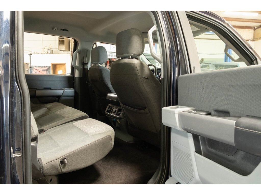 2021 Ford F-150 XLT photo 11