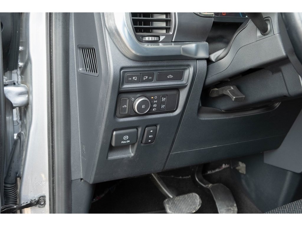 2021 Ford F-150 Lariat photo 8