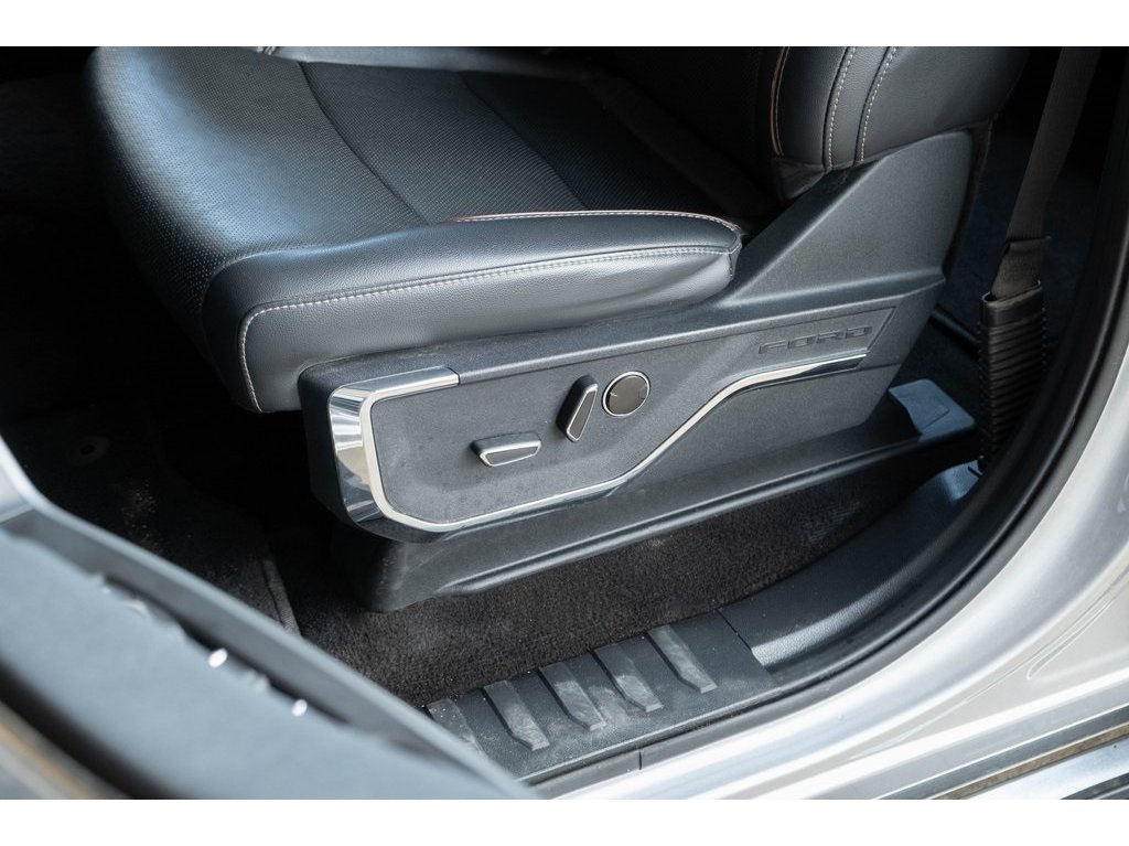 2021 Ford F-150 Lariat photo 14
