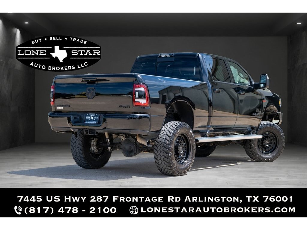 2024 Ram 3500 Laramie photo 3