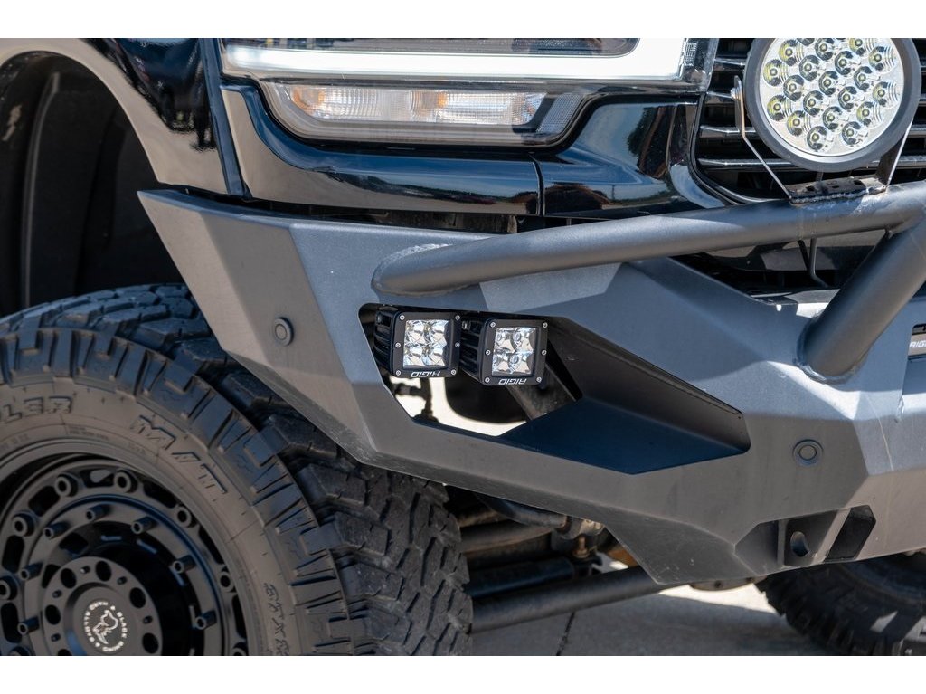 2024 Ram 3500 Laramie photo 9
