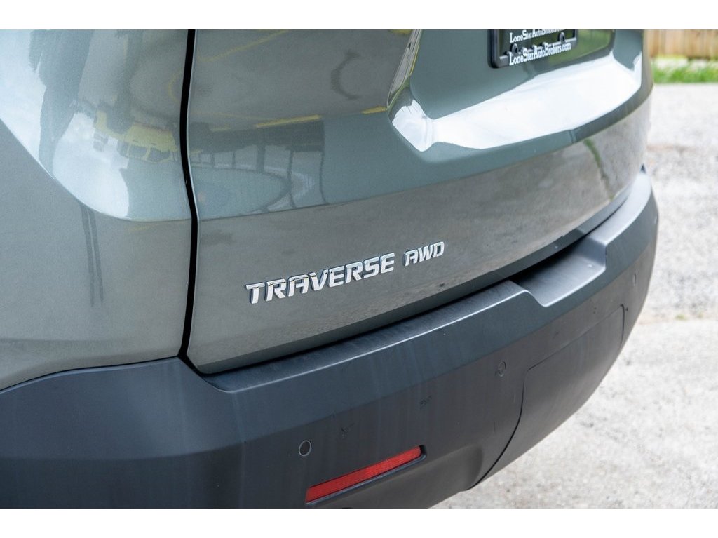 2023 Chevrolet Traverse photo 9