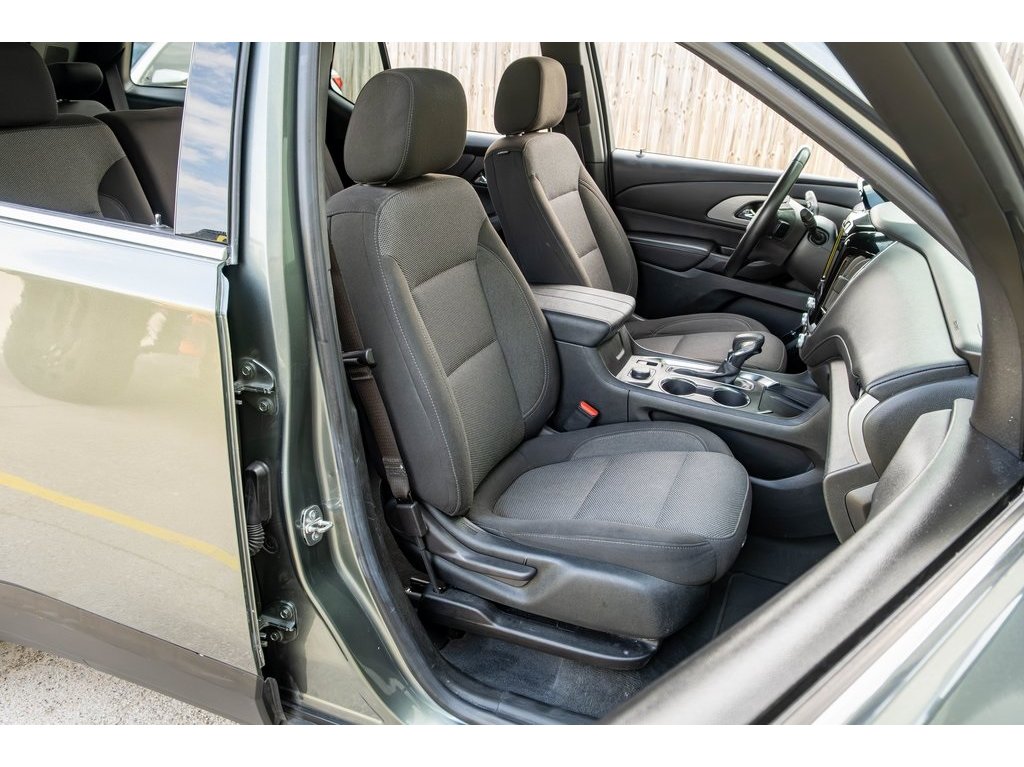 2023 Chevrolet Traverse photo 30