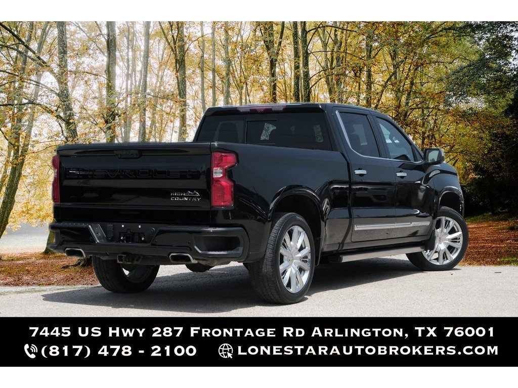 2023 Chevrolet Silverado 1500 High Country photo 3