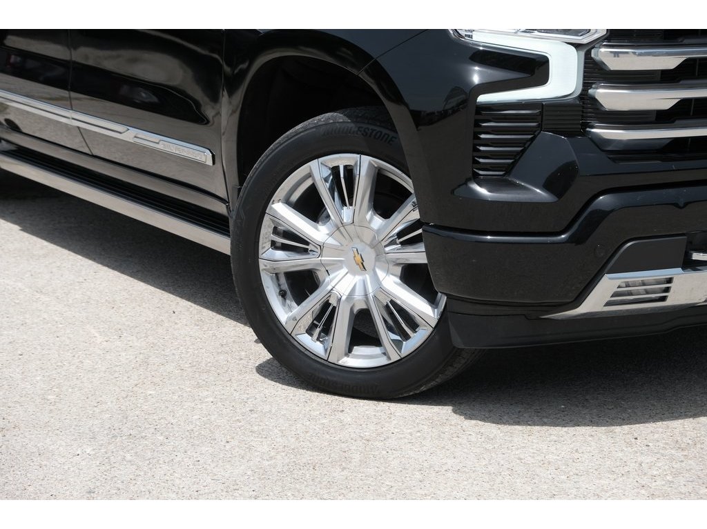 2023 Chevrolet Silverado 1500 High Country photo 34