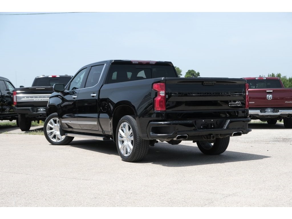 2023 Chevrolet Silverado 1500 High Country photo 40