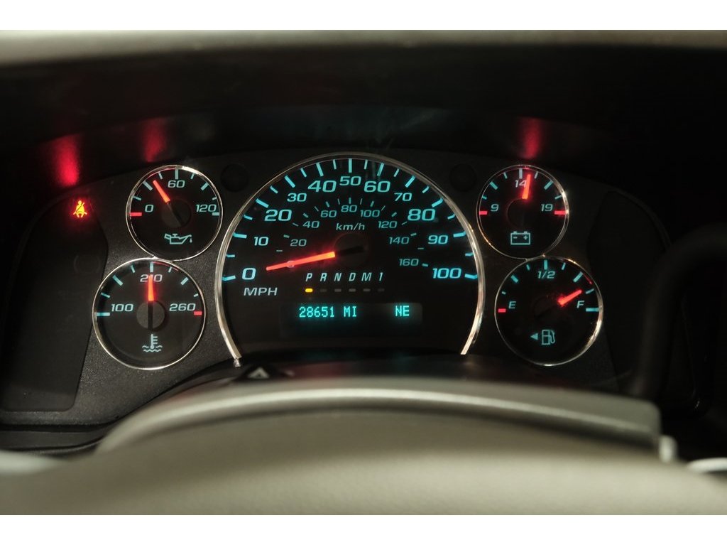 2023 Chevrolet Express 2500 Work Cargo Van photo 6