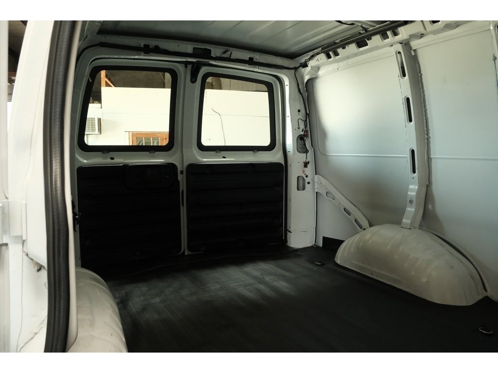 2023 Chevrolet Express 2500 Work Cargo Van photo 20