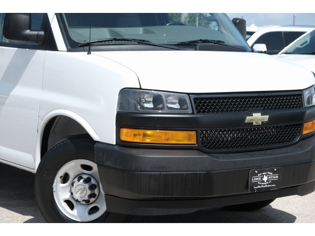 2023 Chevrolet Express 2500 Work Cargo Van photo 22