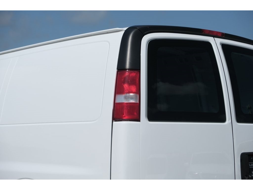 2023 Chevrolet Express 2500 Work Cargo Van photo 24