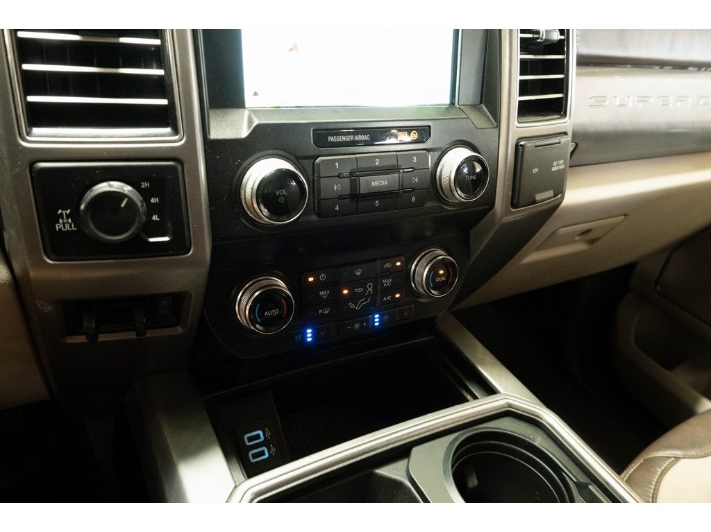 2019 Ford F-350 photo 14