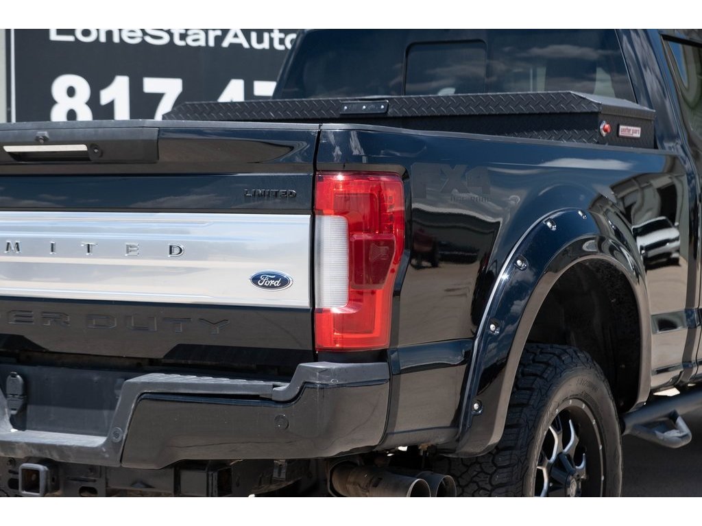 2019 Ford F-350 photo 30