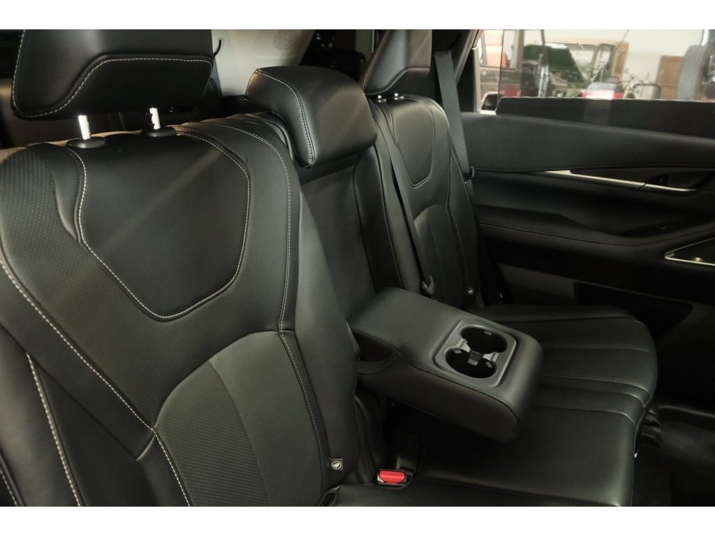 2022 Infiniti QX60 Sensory photo 36