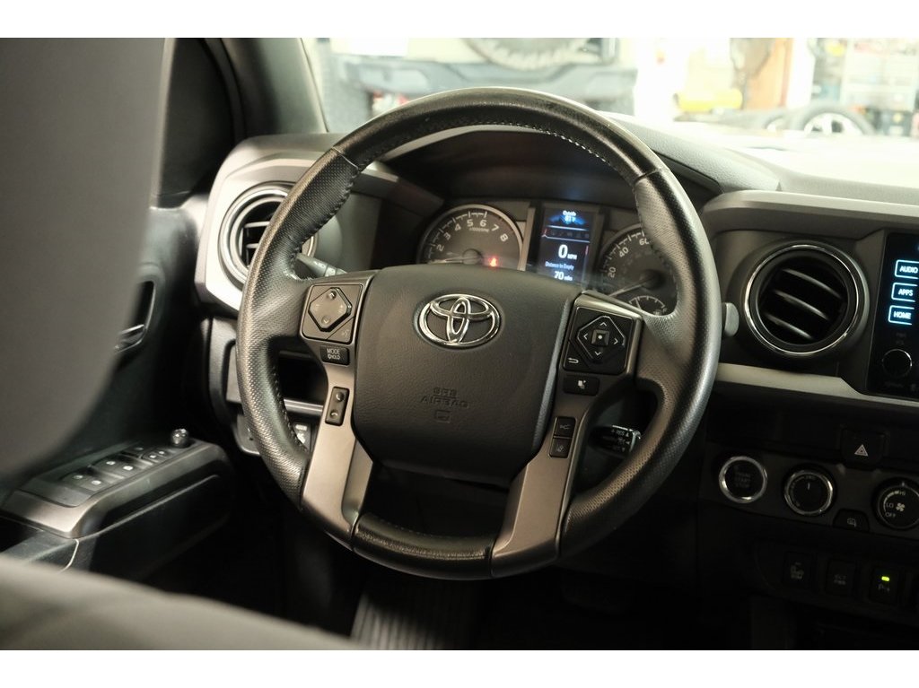 2019 Toyota Tacoma TRD Off-Road photo 10
