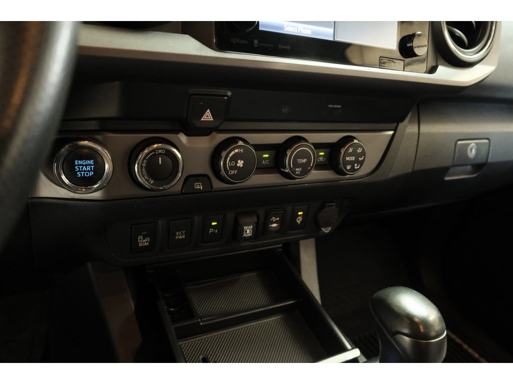 2019 Toyota Tacoma TRD Off-Road photo 16