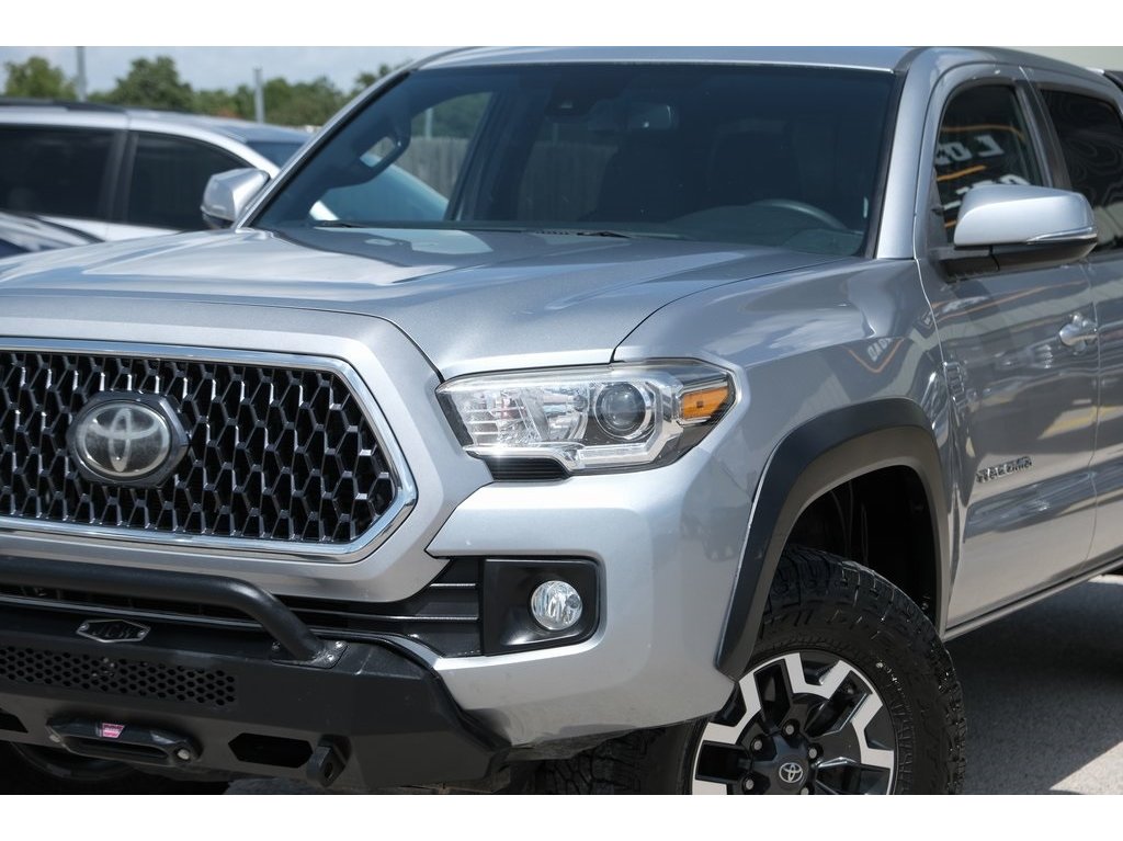 2019 Toyota Tacoma TRD Off-Road photo 24