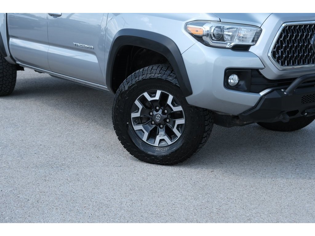 2019 Toyota Tacoma TRD Off-Road photo 27