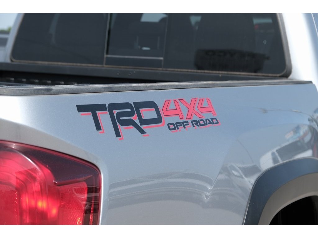 2019 Toyota Tacoma TRD Off-Road photo 31