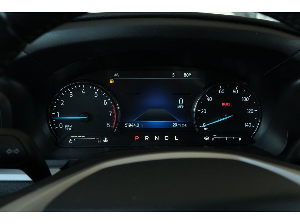 2023 Ford Explorer XLT photo 10