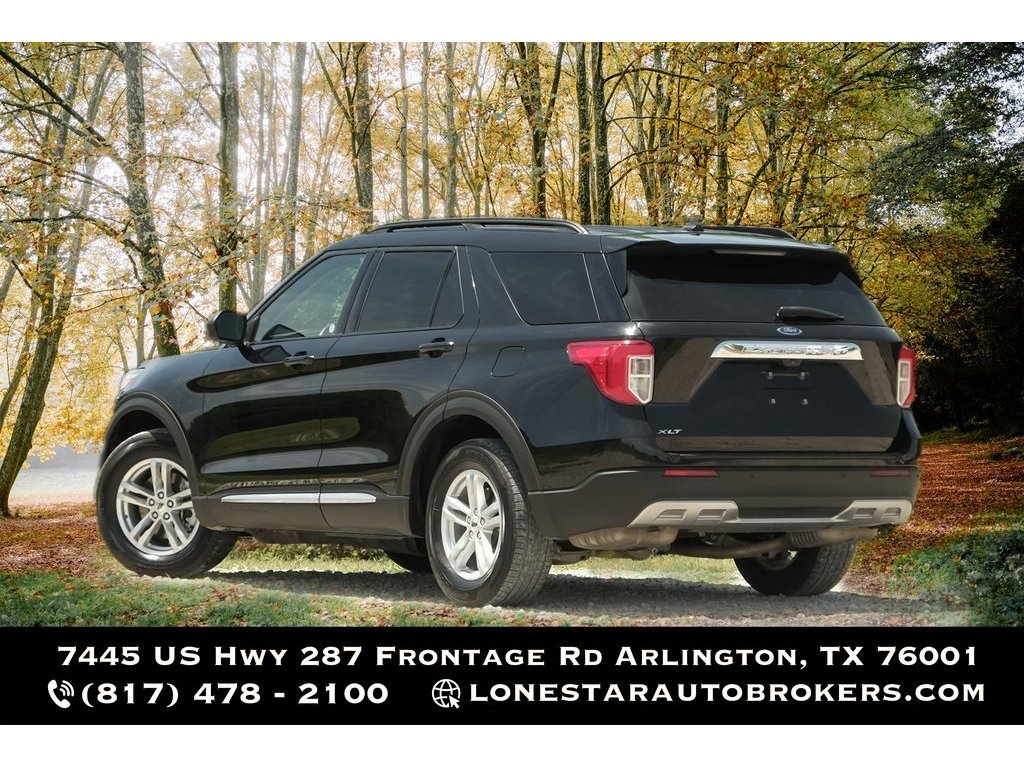 2023 Ford Explorer XLT photo 38