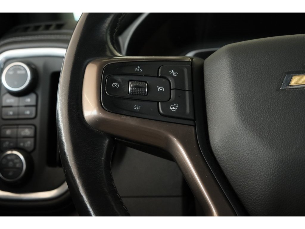 2020 Chevrolet Silverado 1500 High Country photo 11