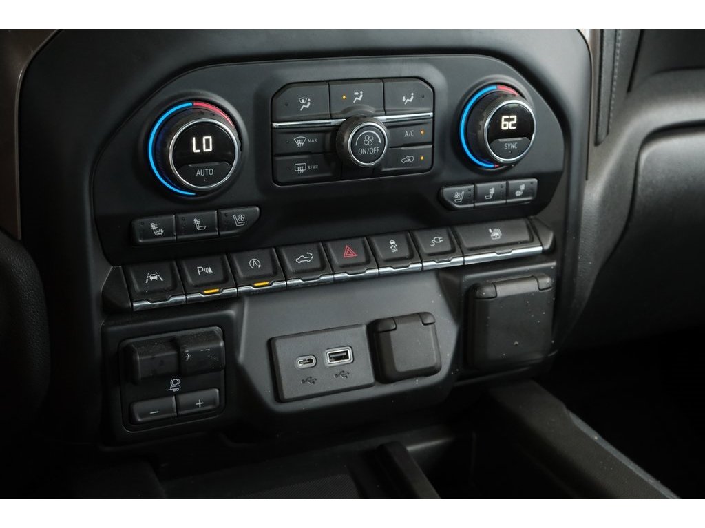 2020 Chevrolet Silverado 1500 High Country photo 20