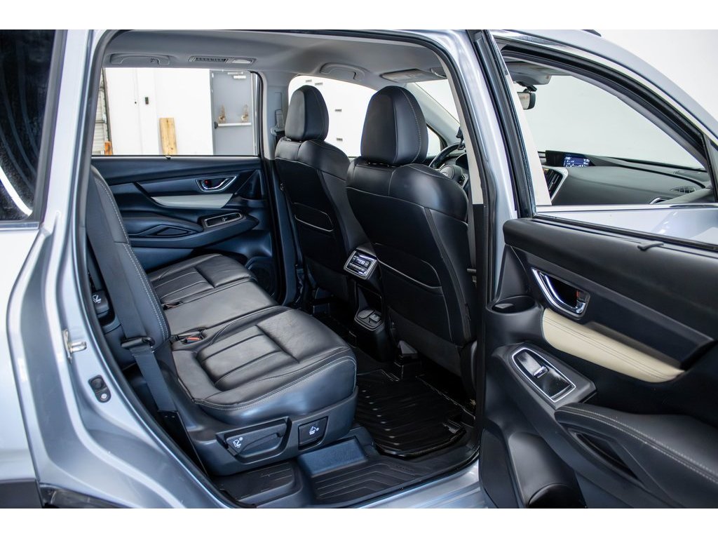 2019 Subaru Ascent Limited photo 11
