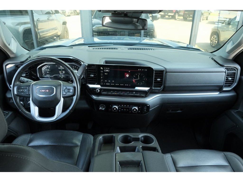 2024 Gmc Sierra 1500 SLT photo 3