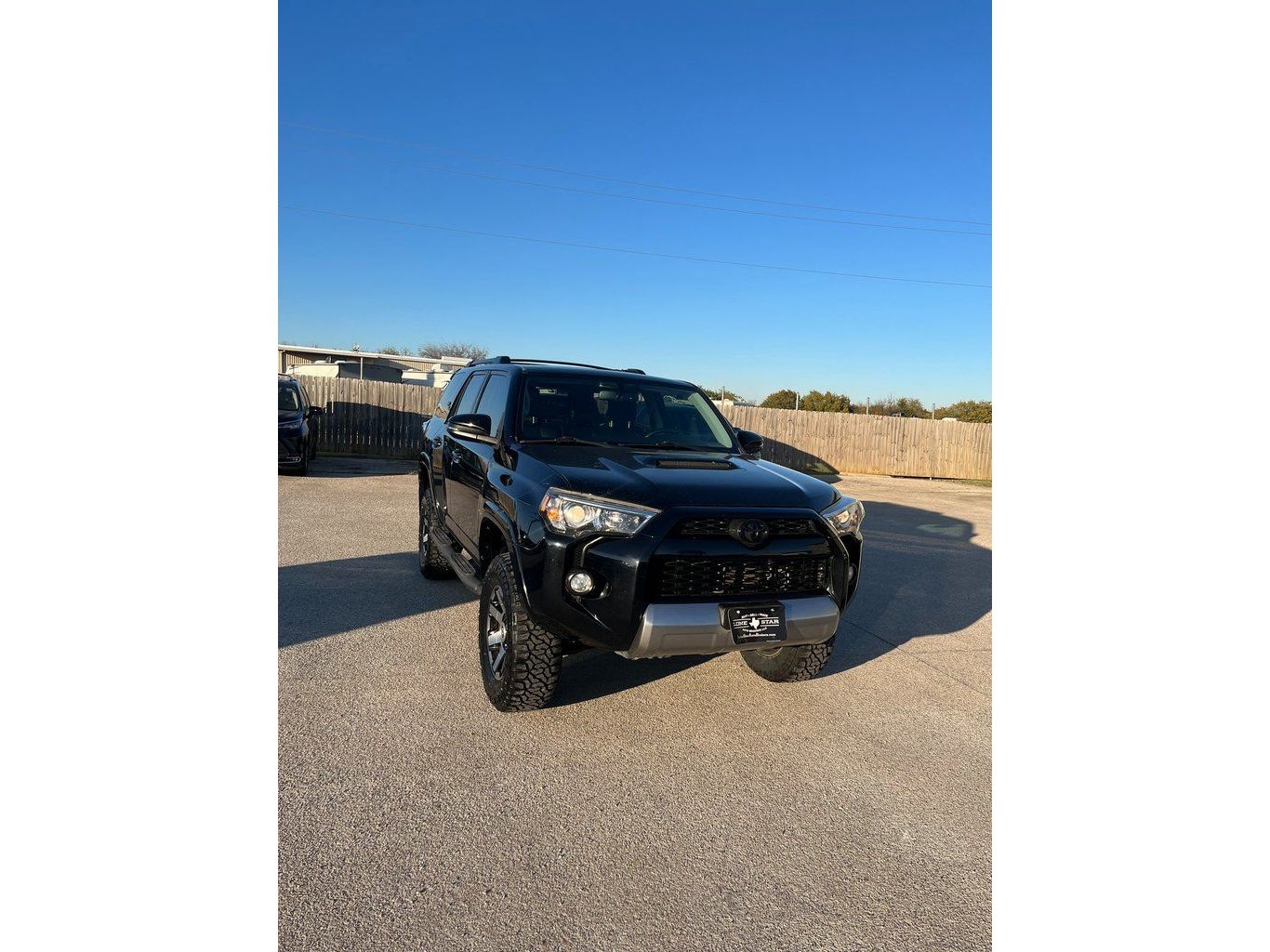 2019 Toyota 4Runner TRD Off-Road Premium's photo