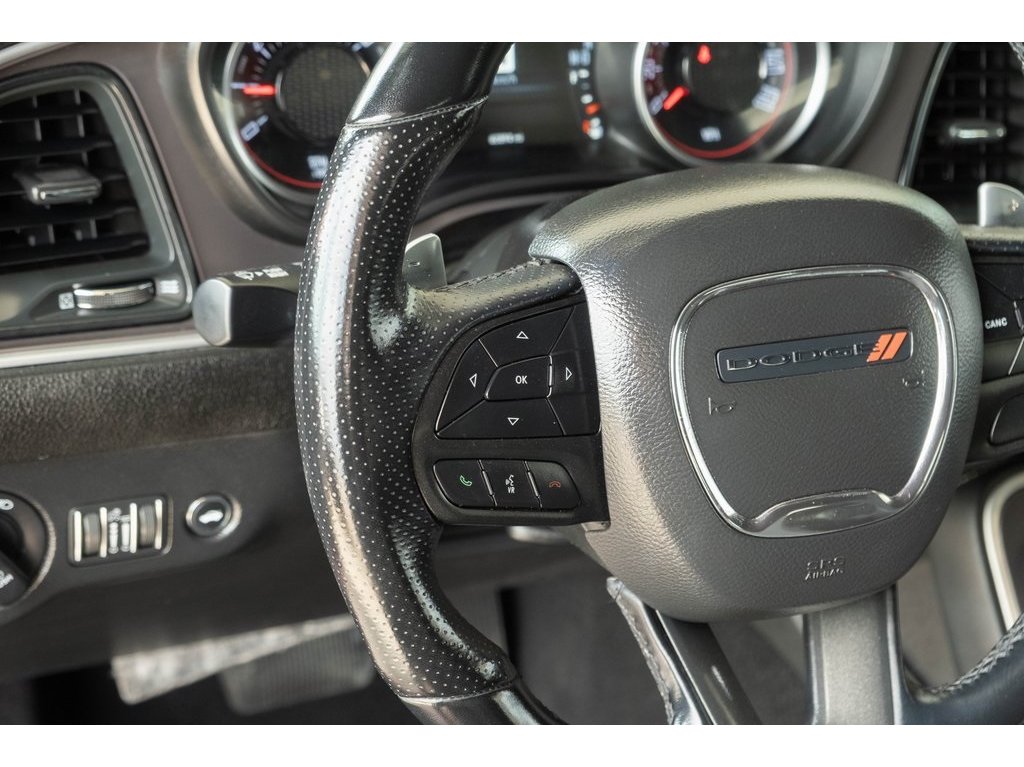 2022 Dodge Challenger GT photo 6