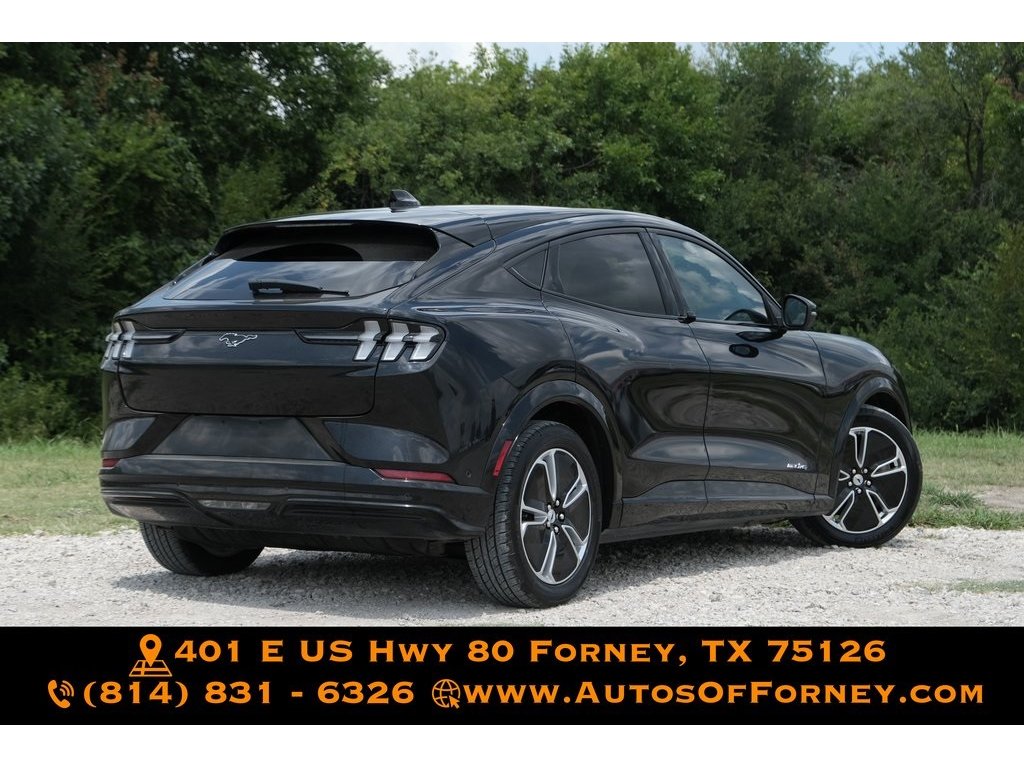 2023 Ford Mustang Mach-E Premium photo 2