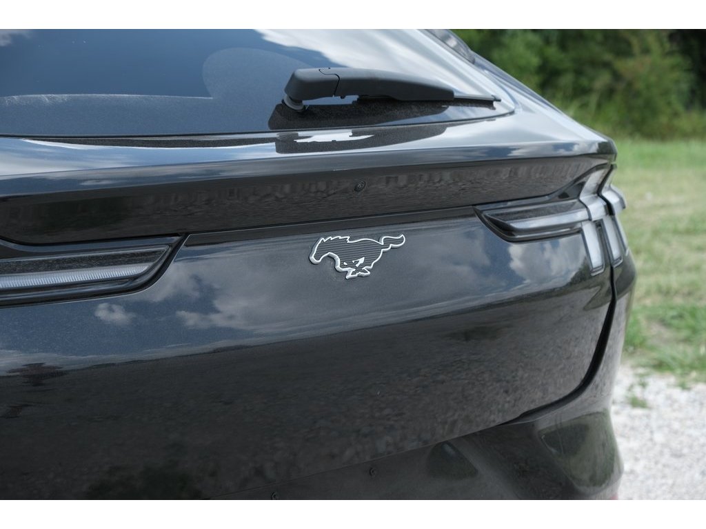 2023 Ford Mustang Mach-E Premium photo 26