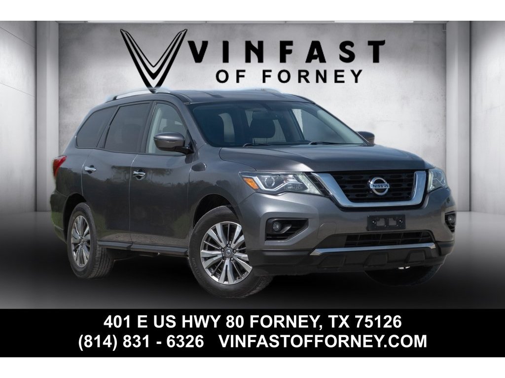 2020 Nissan Pathfinder SV