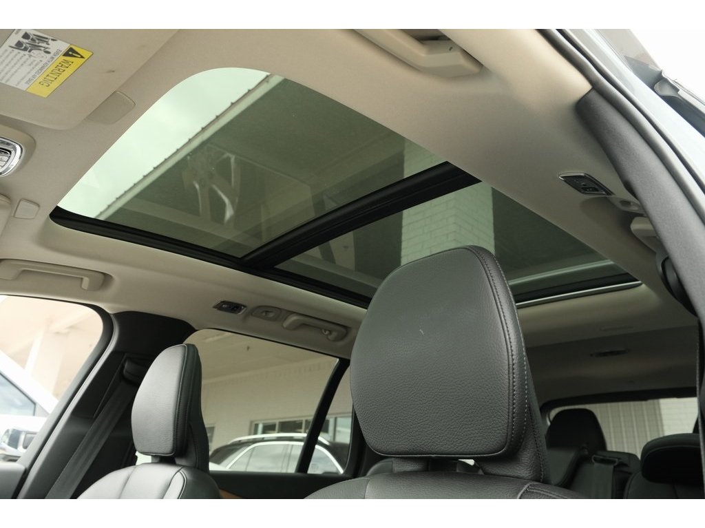 2022 Volvo XC90 T5 Momentum photo 10