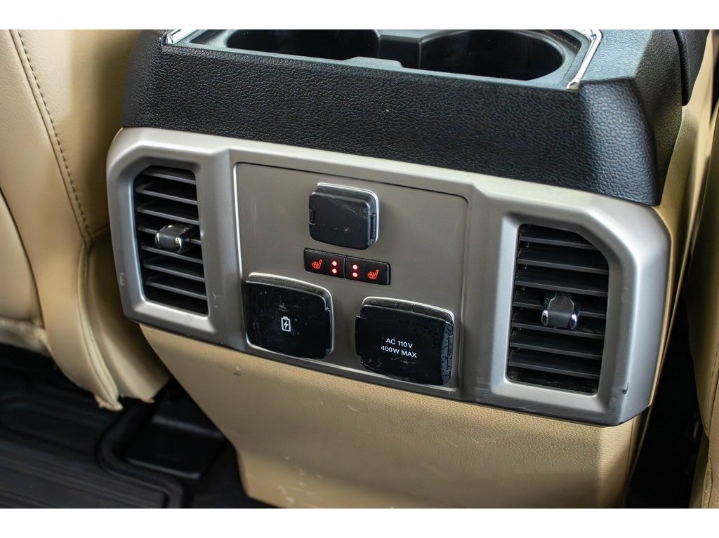 2020 Ford F-250 Lariat photo 21