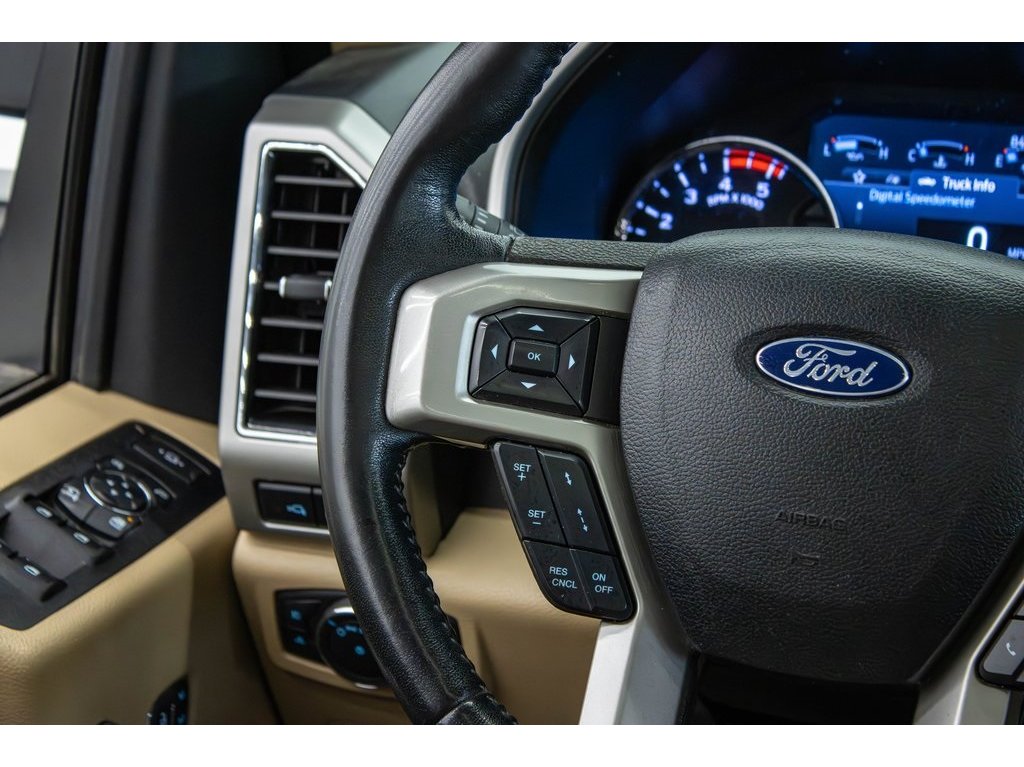 2020 Ford F-250 Lariat photo 23