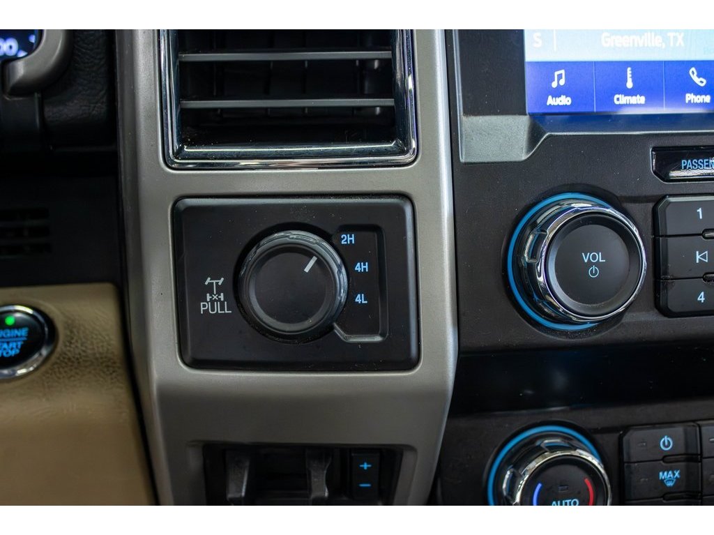 2020 Ford F-250 Lariat photo 27