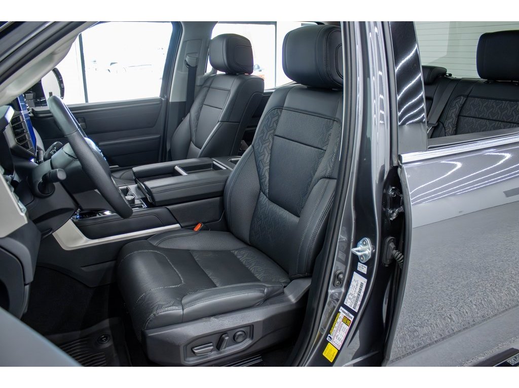 2023 Toyota Tundra Limited photo 16