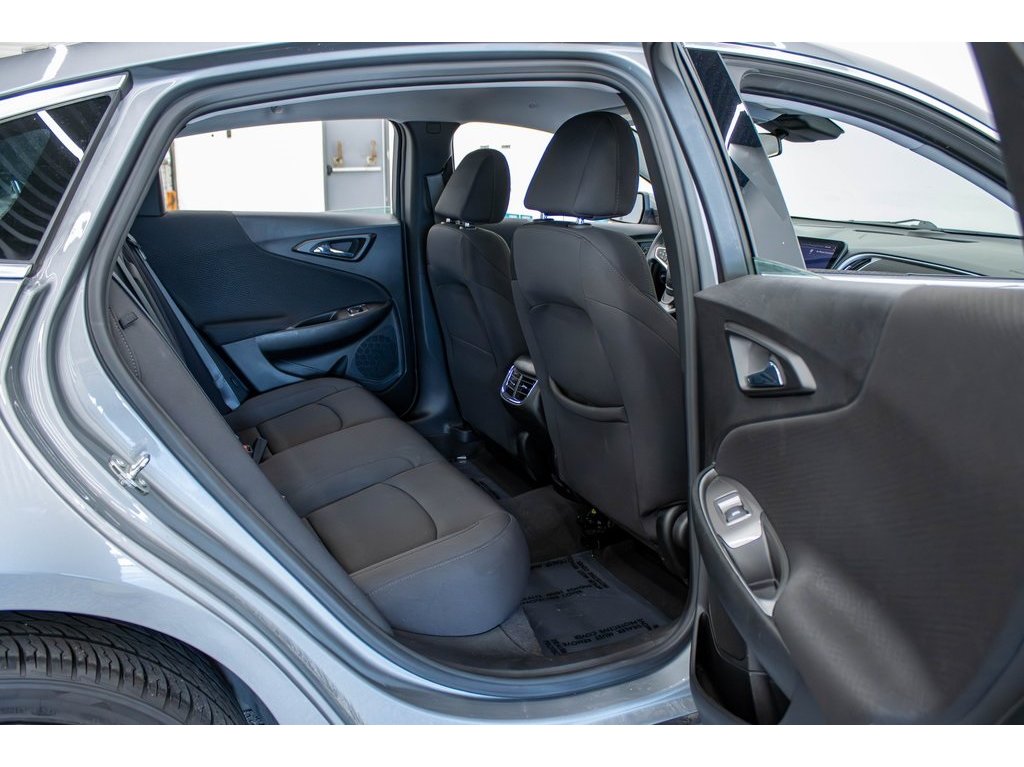 2023 Chevrolet Malibu 1LT photo 13