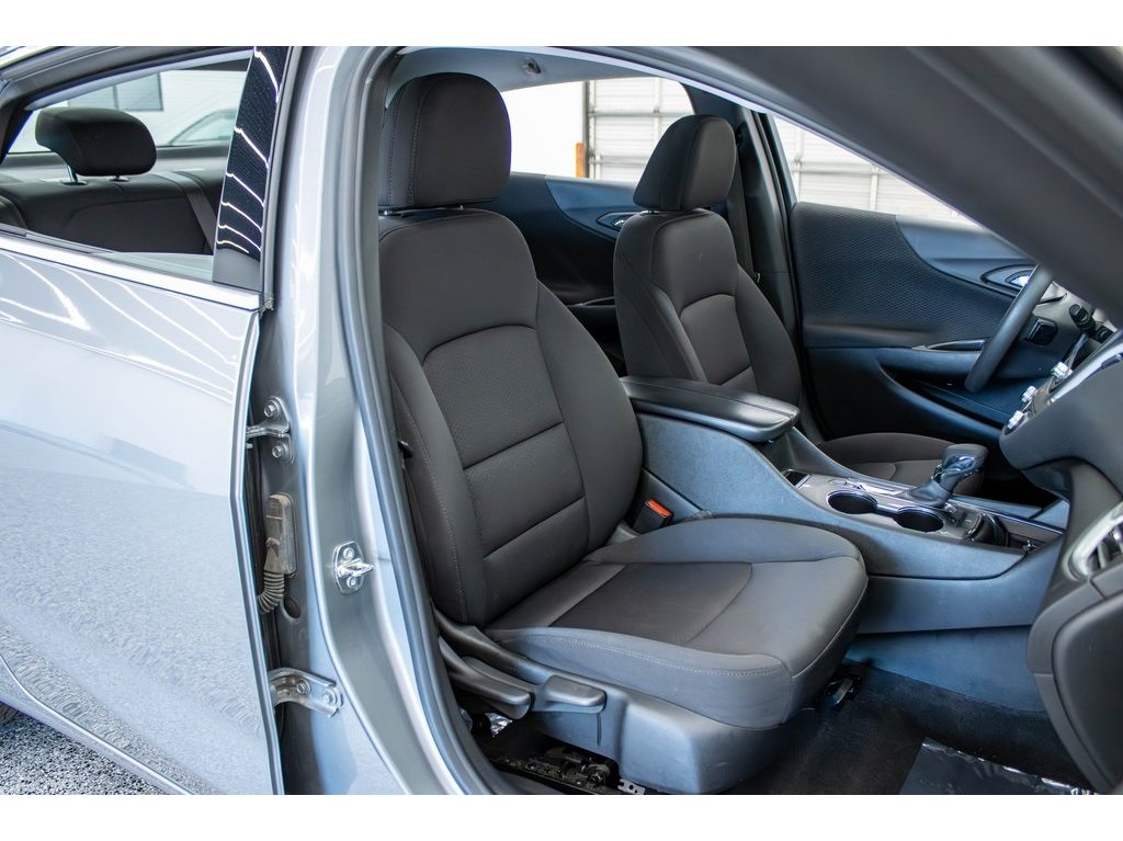 2023 Chevrolet Malibu 1LT photo 15