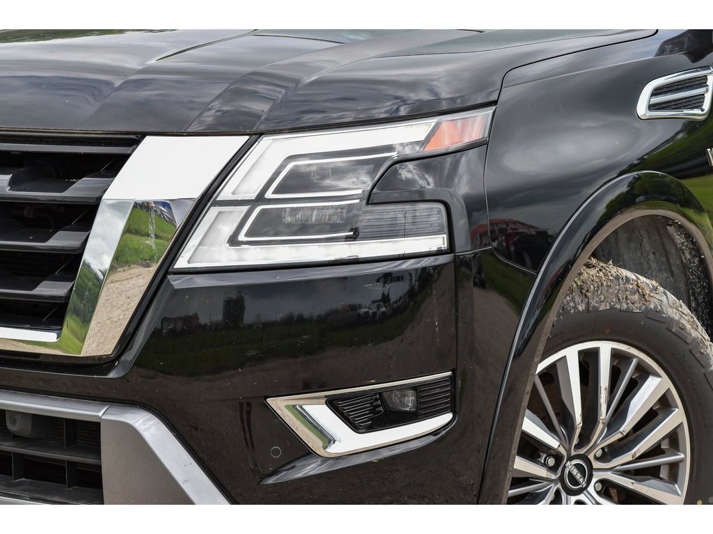 2022 Nissan Armada SL photo 5