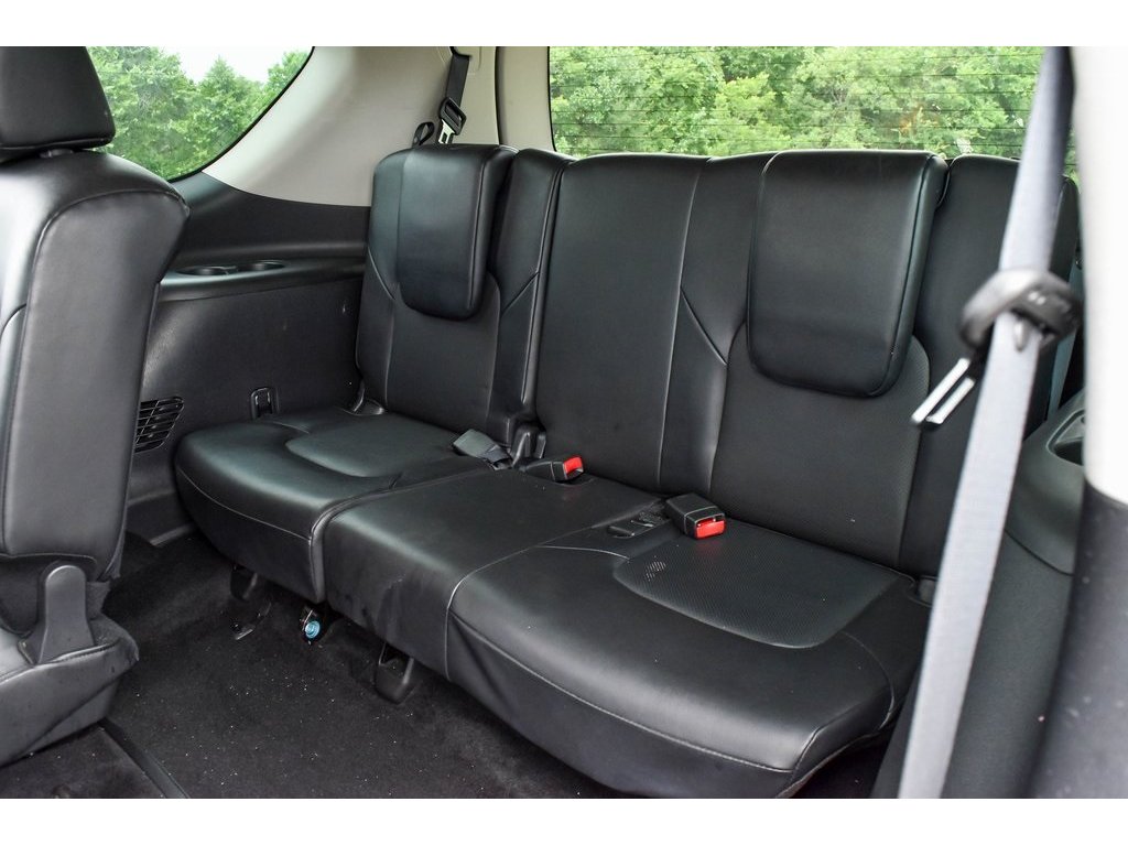 2022 Nissan Armada SL photo 16