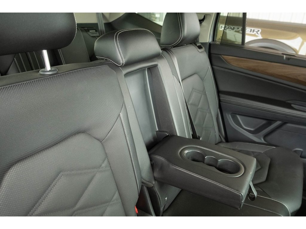 2024 Volkswagen Atlas SE Technology photo 19