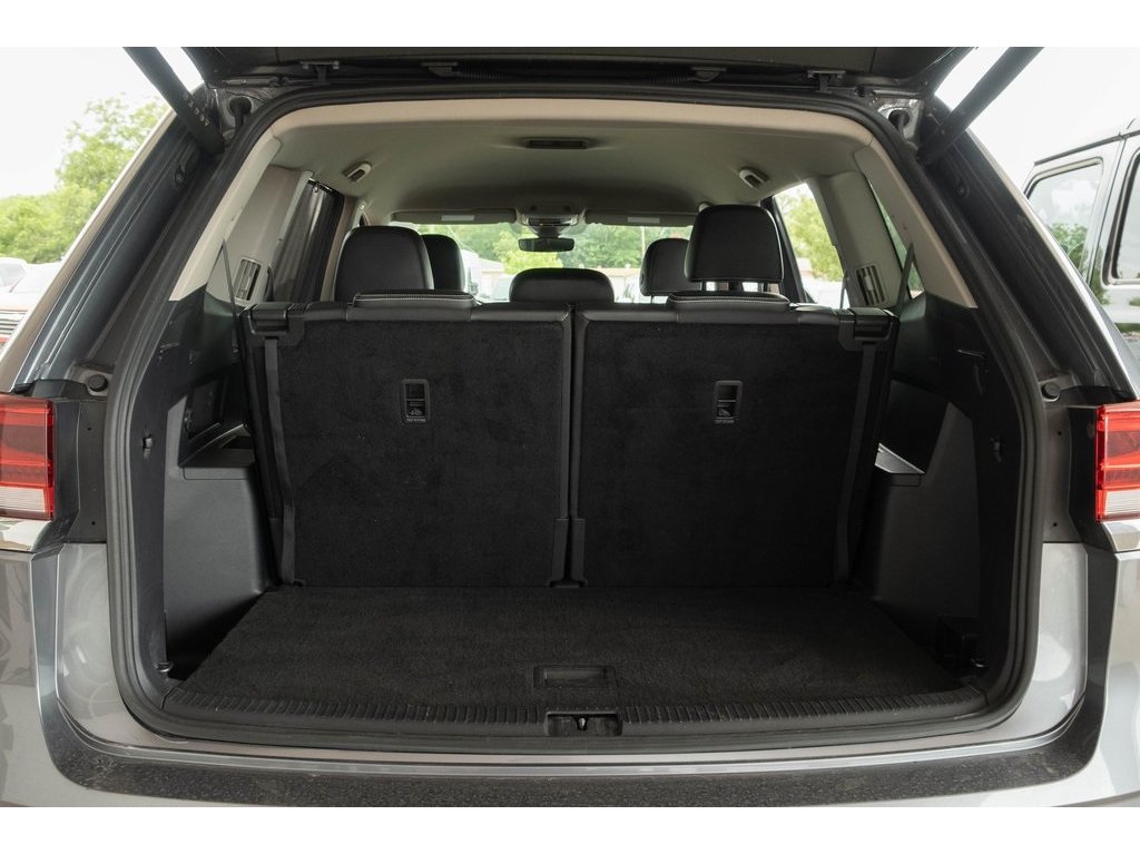 2024 Volkswagen Atlas SE Technology photo 20