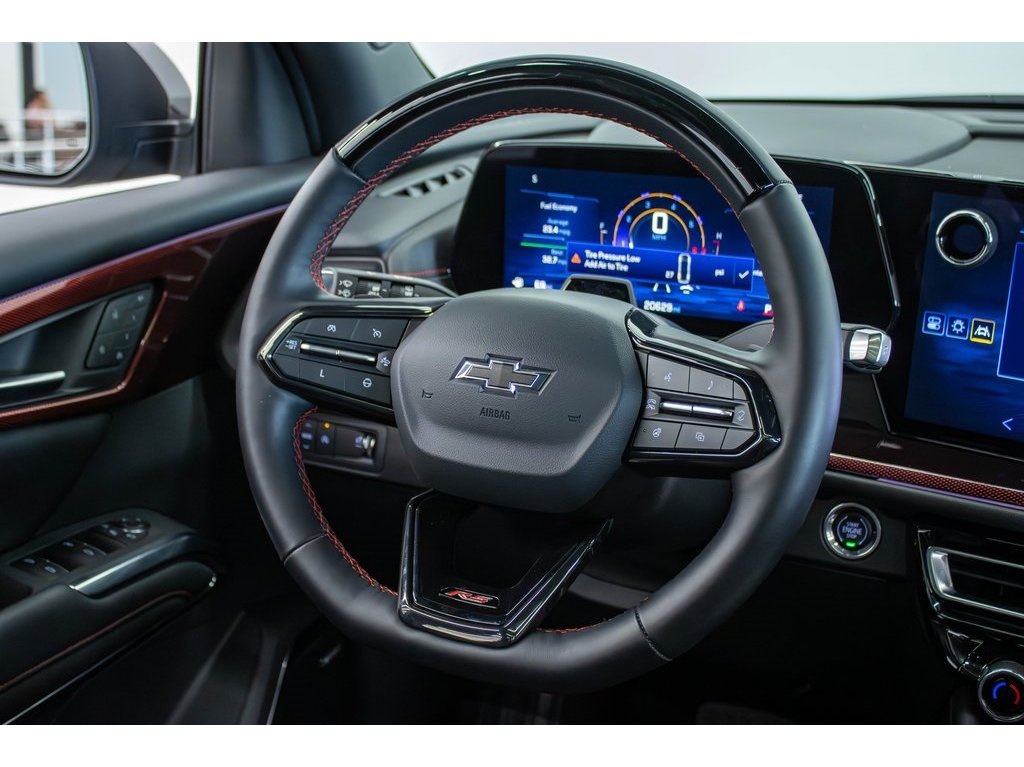 2024 Chevrolet Traverse RS photo 18