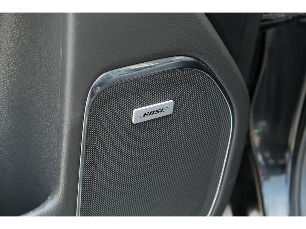 2018 Chevrolet Silverado 1500 High Country photo 5