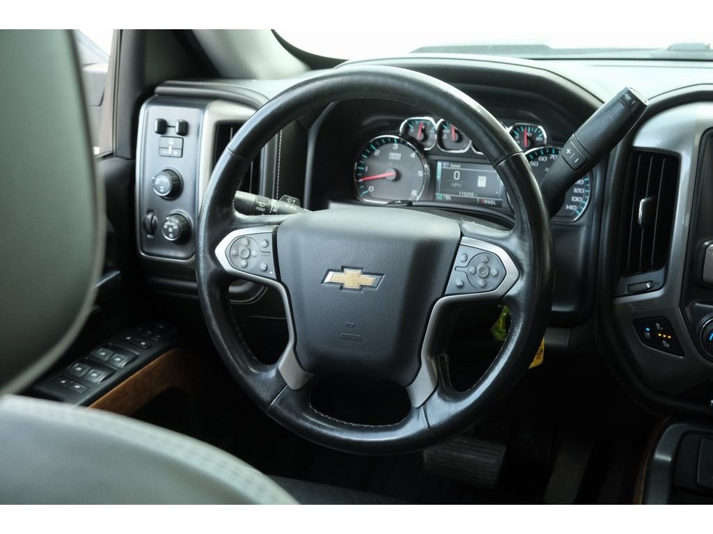 2018 Chevrolet Silverado 1500 High Country photo 8